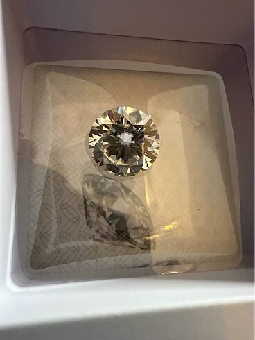 Beden beyaz Renk Mozanit Pırlanta Taş 4 ct 10mm