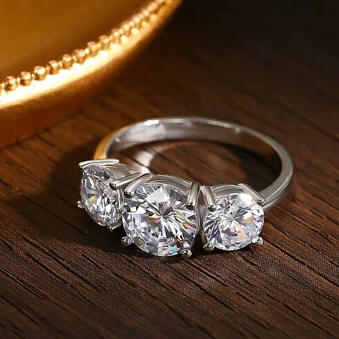 Mozanit Elmas 4 ct 10mm Alyans