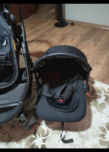 Siyah Bebek Arabası ve Taşıma Koltuğu - Görsel 4