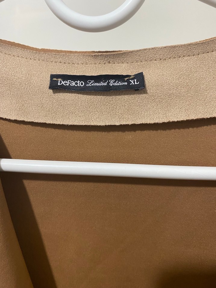 DeFacto Bej Süet yaka detaylı ceket yeni hiç giyilmedi - Görsel 4