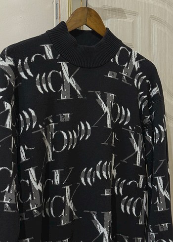 Desenli Siyah Boğazlı erkek kazak - Görsel 2