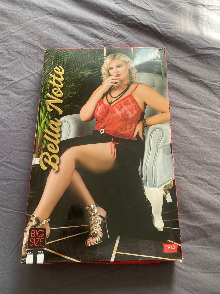 Uzun Kırmızı Gotik Kadın Pijama Takımı - Görsel 2