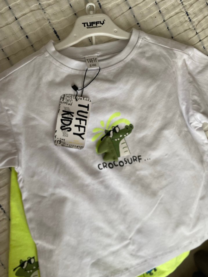 Etiketli çocuk takım - Görsel 3