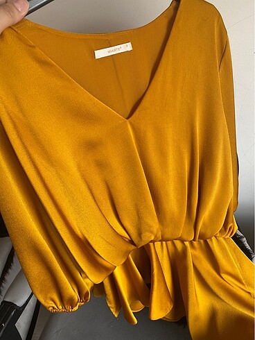Asimetrik saten bluz - Görsel 3