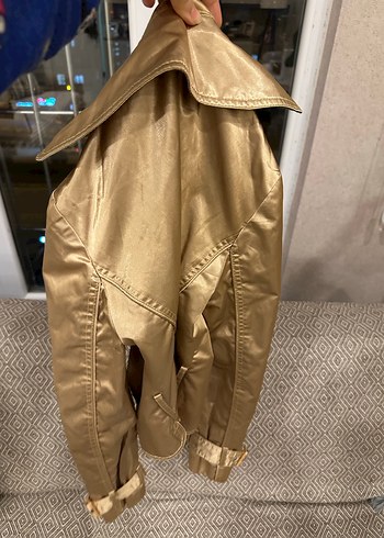 Parlak Altın Renkli Kadın Ceket - Görsel 2