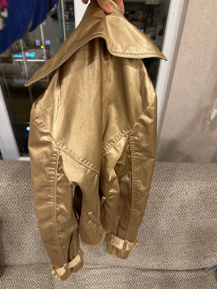 Parlak Altın Renkli Kadın Ceket - Görsel 2