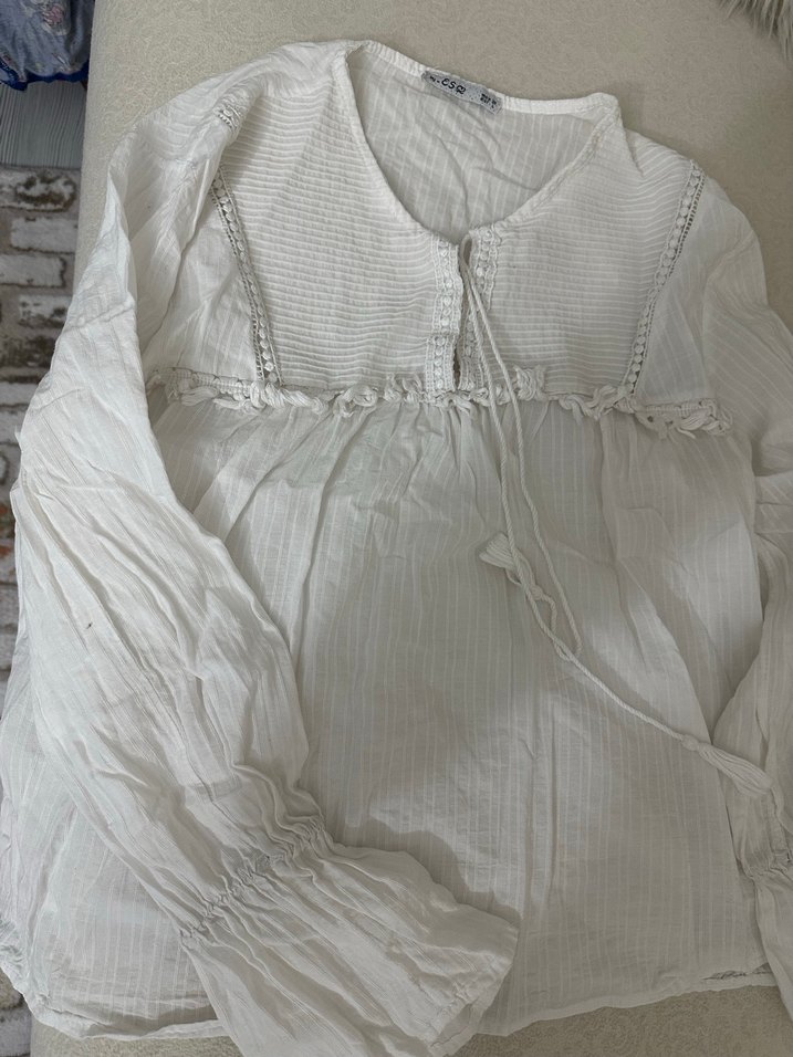 Beyaz Keten Volanlı Bohem Bluz - Görsel 3