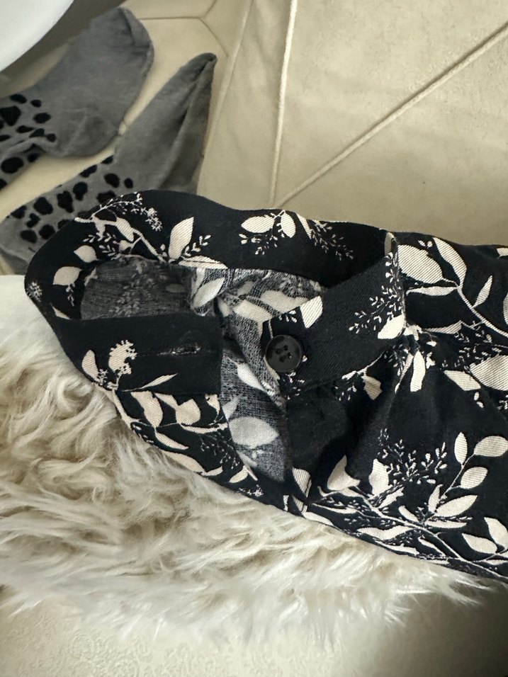 Çiçek Desenli Siyah Hamile Tunik - Görsel 3