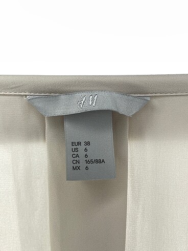 38 Beden çeşitli Renk H&M Bluz %70 İndirimli.