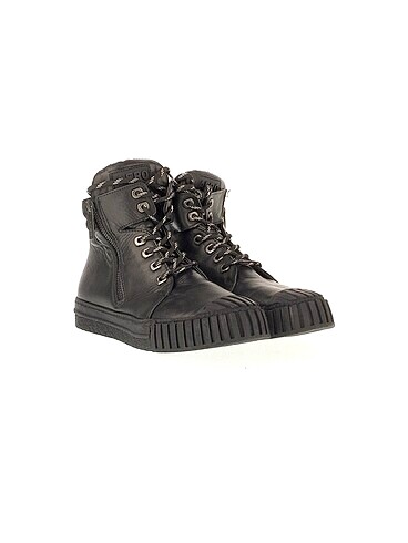 Aeropostale Aeropostale Bot %70 İndirimli.