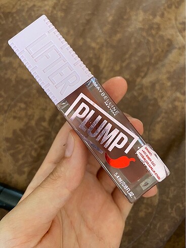 Maybellıne New York plump