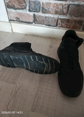 Siyah Bağcıklı Erkek Bot - Görsel 3