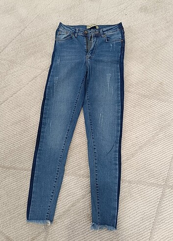 36 Beden mavi Renk Jean pantolon 
