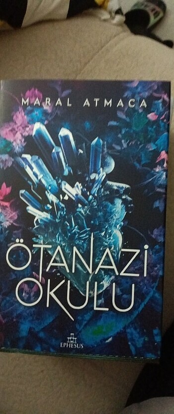 Ötanazi okulu 1 maral atmaca ciltli ucuzadir sağlam sıfır hasar