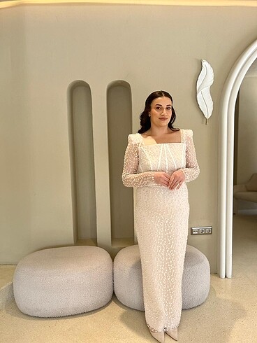 Nişan elbisesi