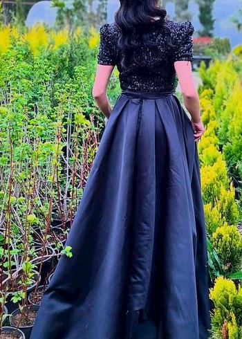 Siyah V Yakalı Uzun Gotik Abiye Elbise - Görsel 2