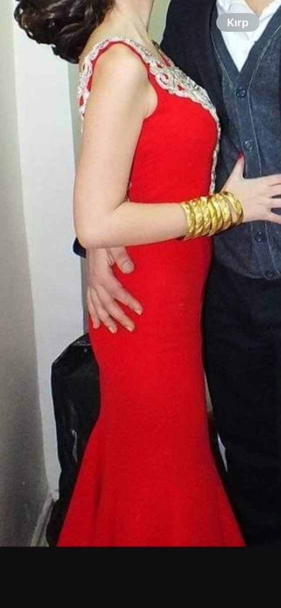 Kırmızı taş işlemeli Uzun Abiye Elbise - Görsel 3