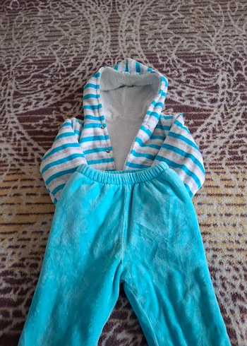 Mavi Kapüşonlu Erkek Bebek Takımı - Görsel 3