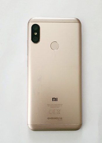 Xiaomi Mi A2 LİTE 64 Gb Çift Hatlı Kayıtlı - Görsel 4