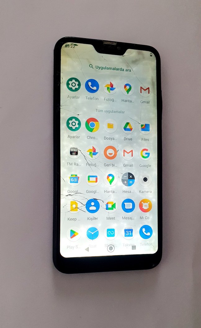 Xiaomi Mi A2 LİTE 64 Gb Kayıtlı - Görsel 3