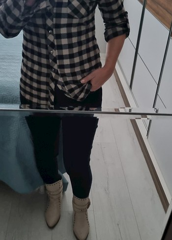 Kareli Düğmeli Kadın Gömlek - Görsel 4