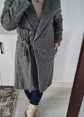 Desenli Uzun Kaban - Görsel 4