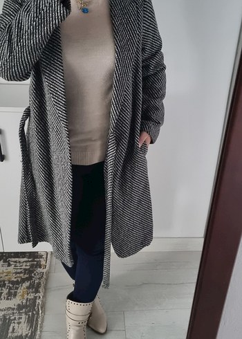 Desenli Uzun Kaban - Görsel 5