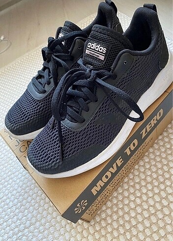37,5 Beden Adidas kadın spor ayakkabı siyah