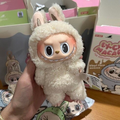 labubu macaron