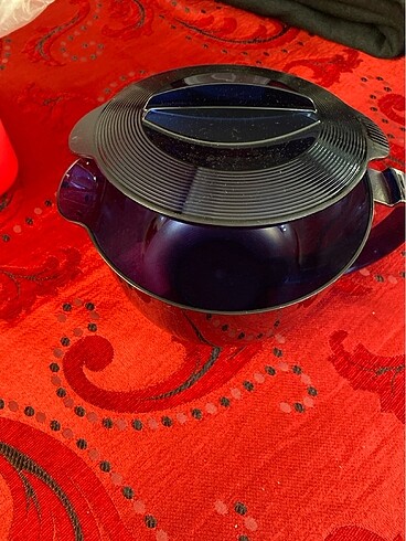 Tupperware Tupperware