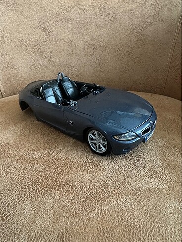 1/18 metal araba maisto marka bmw