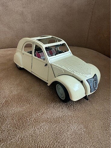 1/18 ölçek maisto marka araba