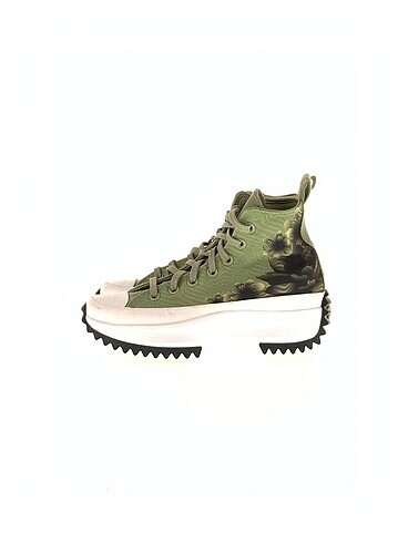 Converse Spor Ayakkabı %70 İndirimli.