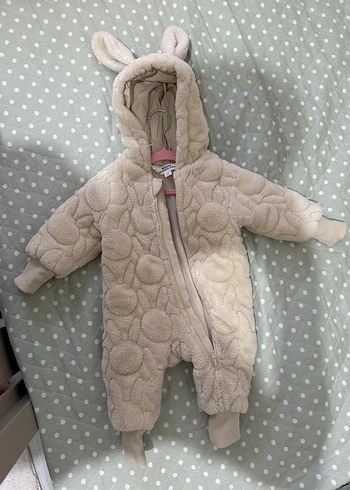 Kız Bebek Bej Kürklü Tulumu - Görsel 3