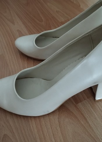 Diğer Beyaz Kadın Dolgu Topuk Stiletto