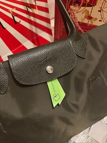  Beden Longchamp M boy haki