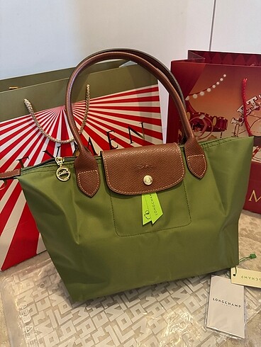 Longchamp M boy çanta