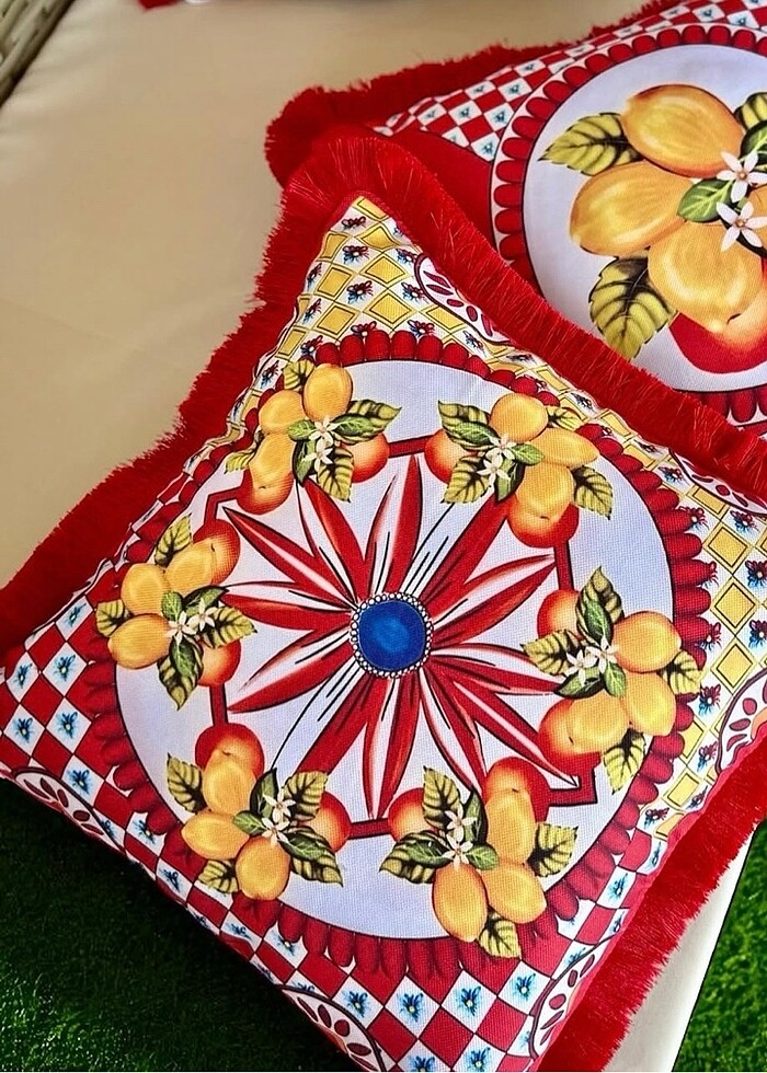 Chiara alessi kırlent - Görsel 3