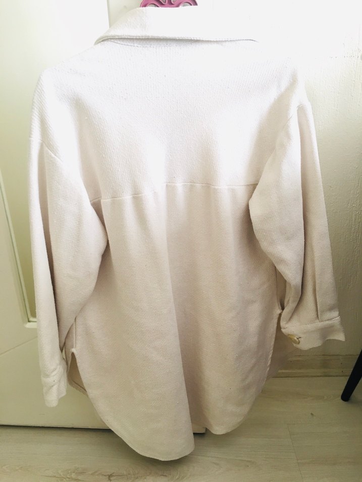Kadın Beyaz Pamuklu Düğmeli Gömlek - Görsel 2