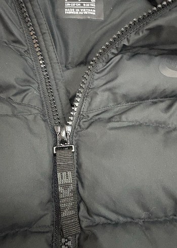 Siyah Kapüşonlu Kız  çocuk  Şişme Yelek - Görsel 3