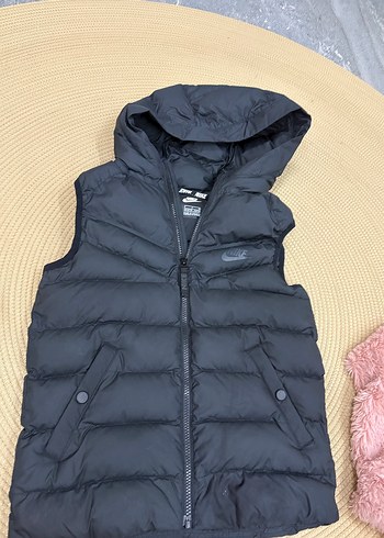 Siyah Kapüşonlu Kız  çocuk  Şişme Yelek - Görsel 8