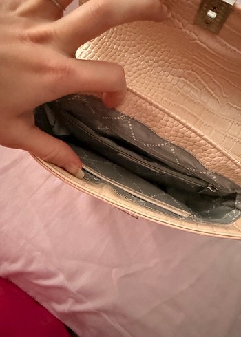 Bej Yılan Desenli Deri Kemerli Kadın Çanta - Görsel 2