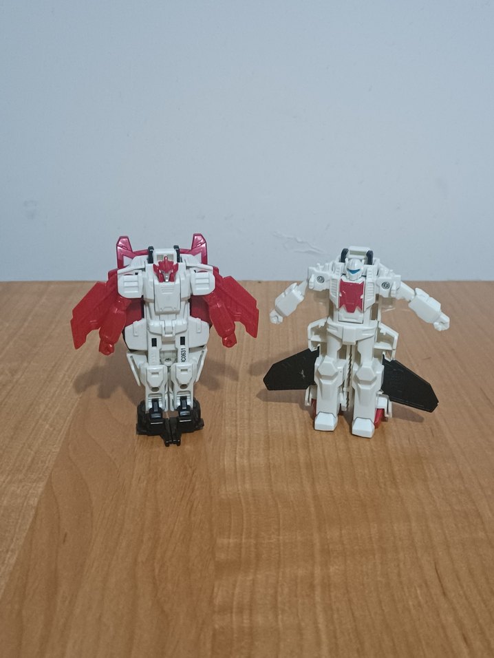 Transformers RID Skyhammer Figür - Görsel 2