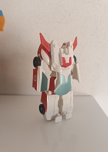 Beden Renk Transformers Red Alert Mini Figür