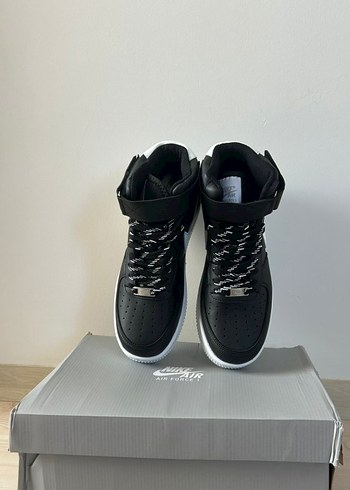 Siyah Beyaz Nike Spor Bot - Görsel 9