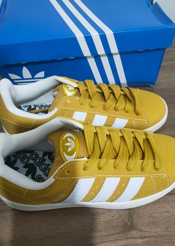 Sarı adidas unisex spor ayakkabı - Görsel 4