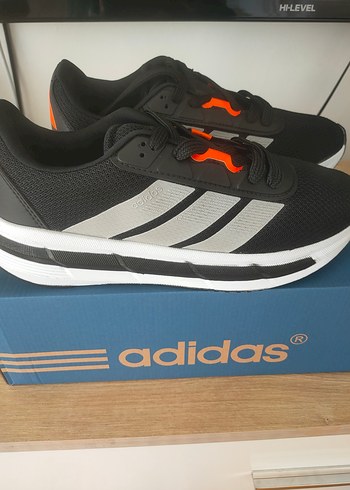adidas Siyah Erkek Koşu ve Antrenman Ayakkabısı