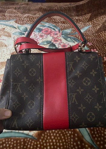 Kırmızı Deri Tokalı Kadın Çanta - Görsel 3