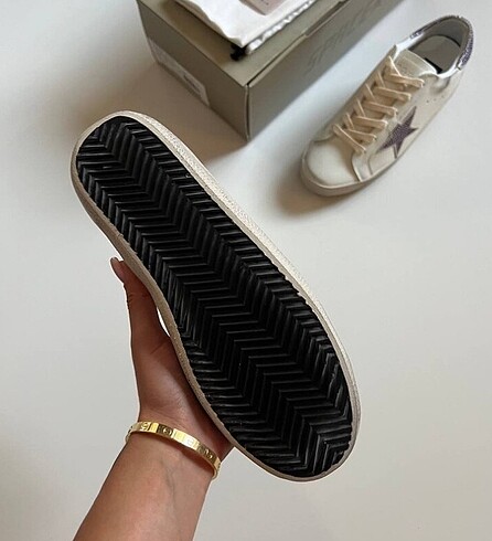 36 Beden beyaz Renk GOLDEN GOOSE