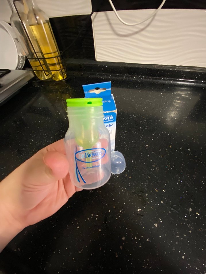 Dr. Brown's Beyaz Anti-Kolik Bebek Biberonu - Görsel 2